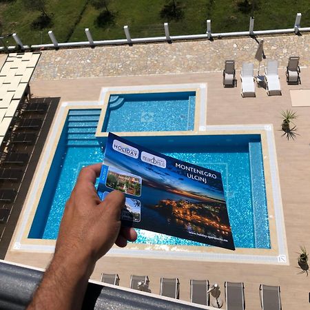 Metropolis Hotel อุลซิน ภายนอก รูปภาพ